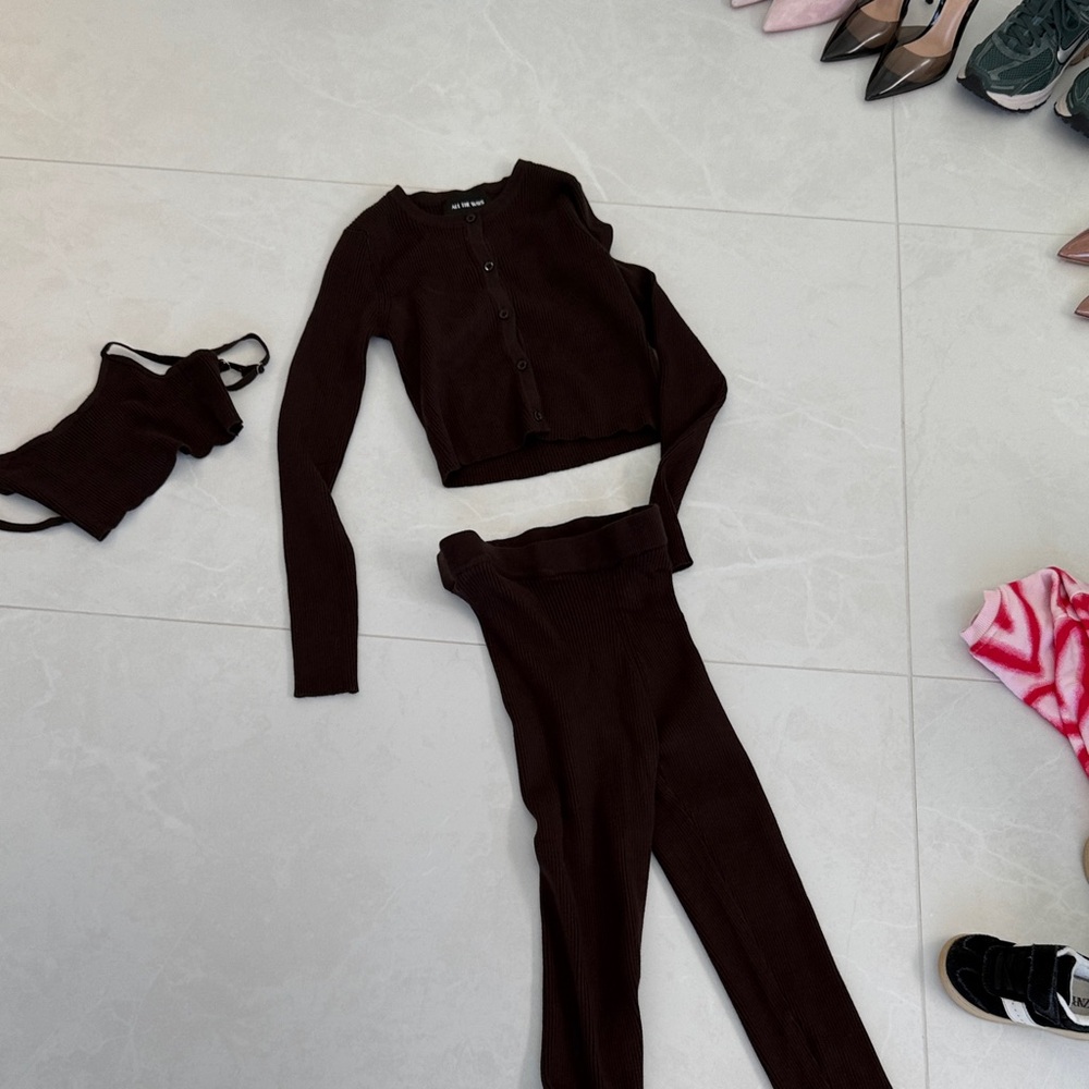 Ribbed Knit High-Waist Pants & Cropped Cardigan Set - Dark Brown